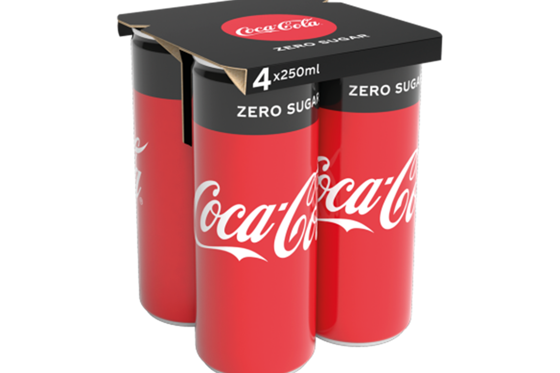 Coca‑Cola rezygnuje ze zbiorczych opakowań foliowych na puszki